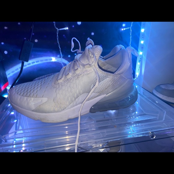 White air max 270